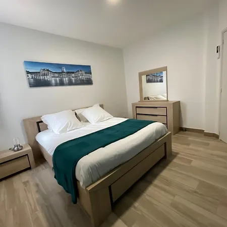 Lepigeonnier De Papy *